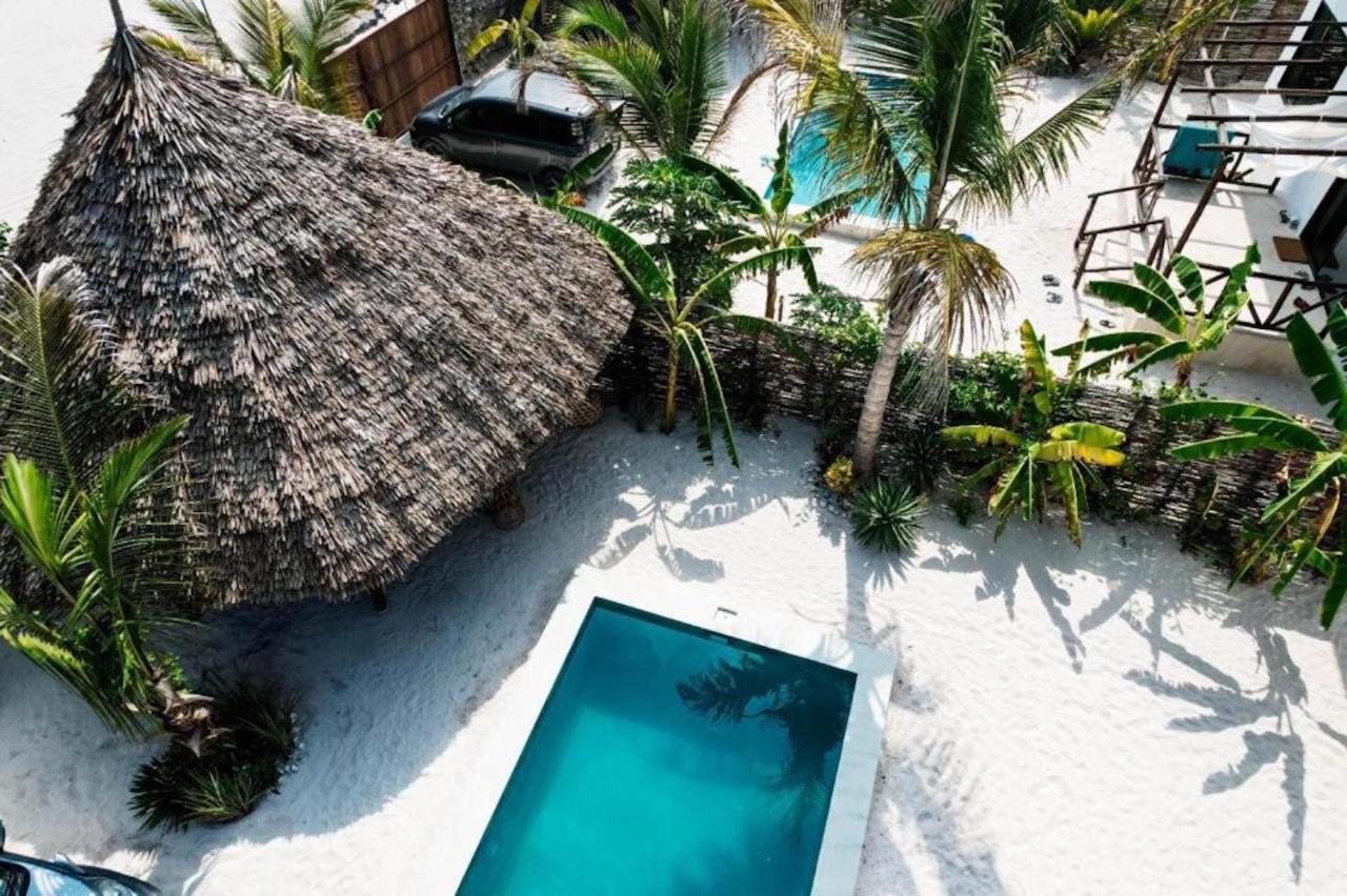 Sand Beach Boutique Villas Bwejuu Exterior photo