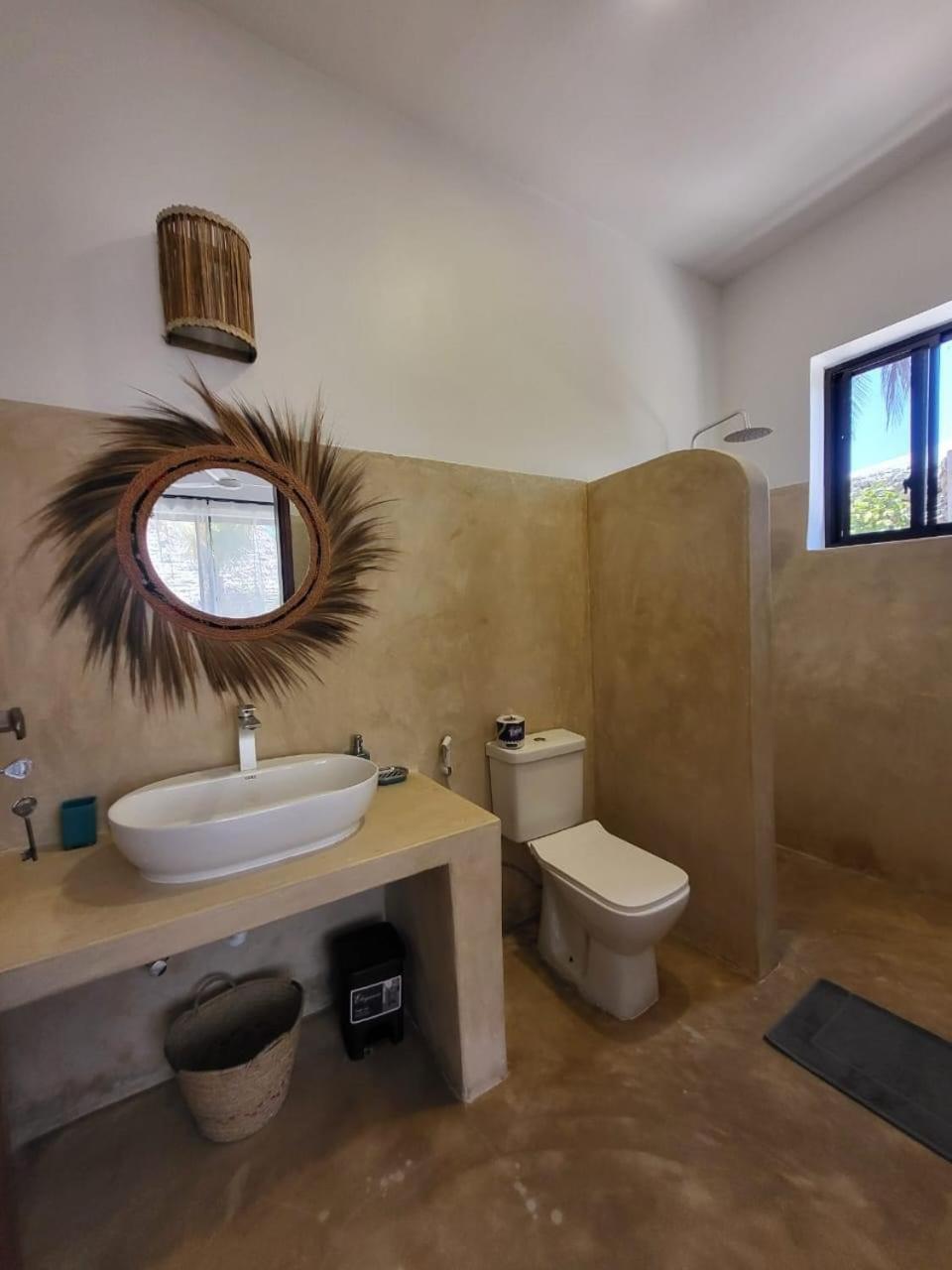 Sand Beach Boutique Villas Bwejuu Exterior photo