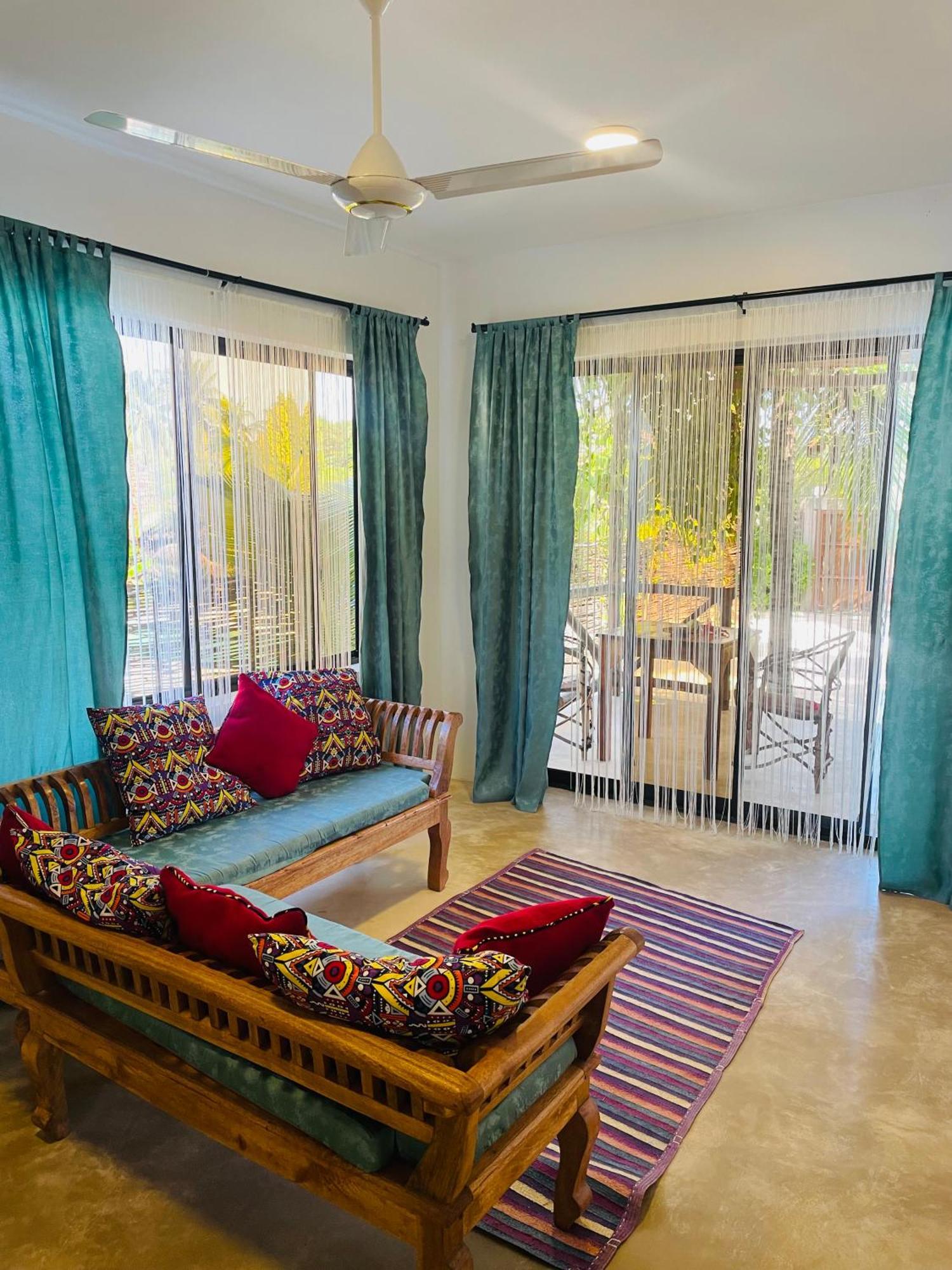 Sand Beach Boutique Villas Bwejuu Exterior photo