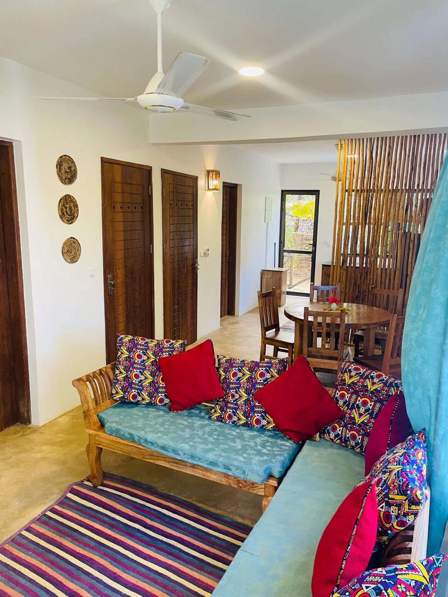 Sand Beach Boutique Villas Bwejuu Exterior photo