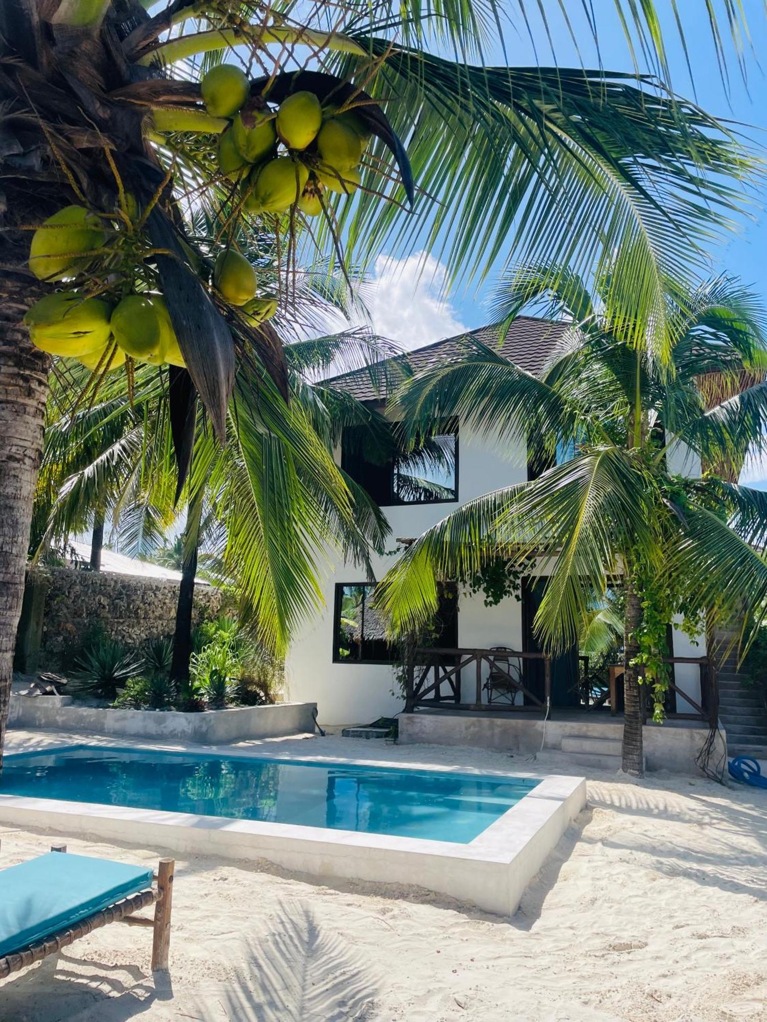 Sand Beach Boutique Villas Bwejuu Exterior photo